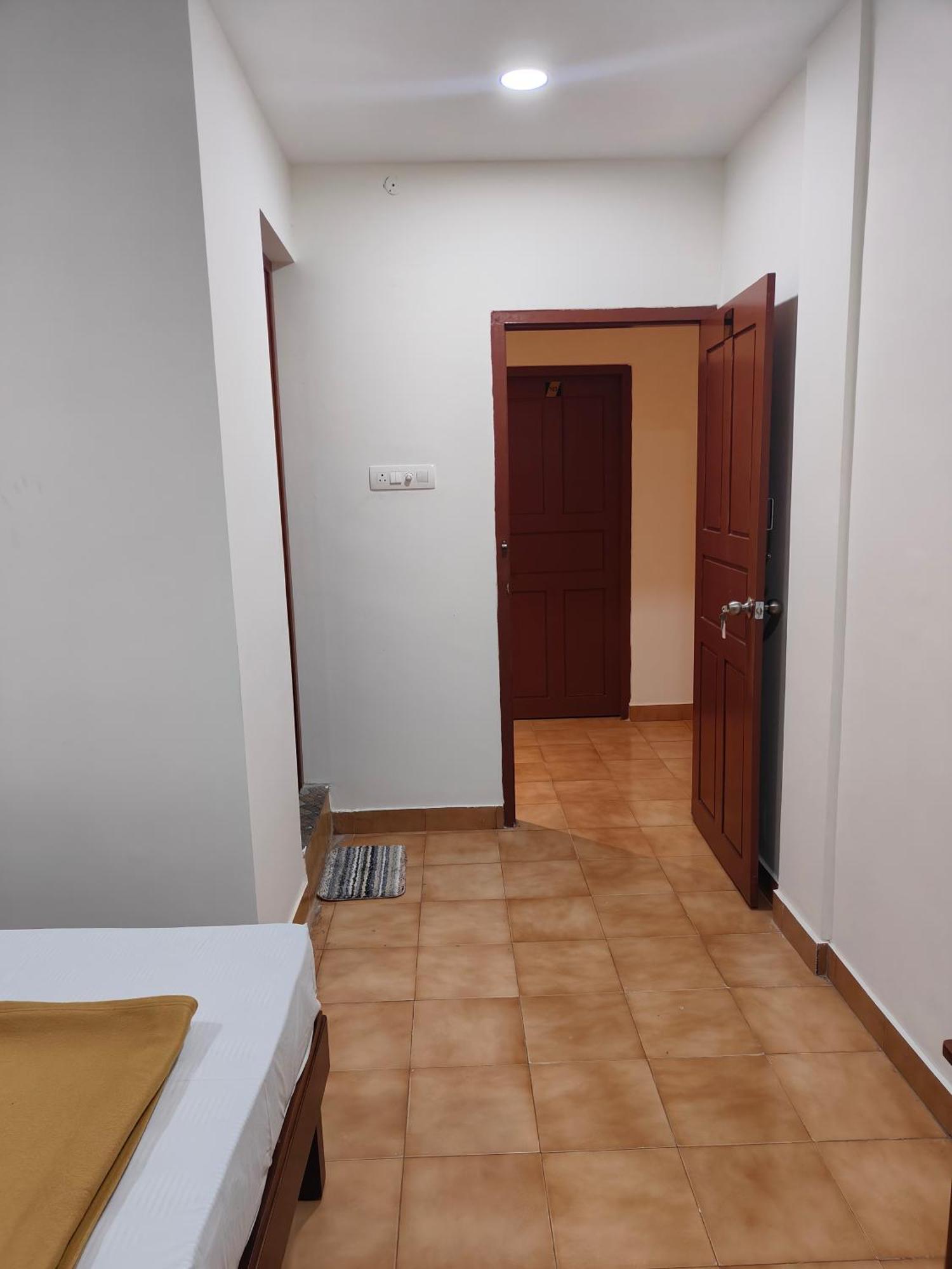 Hotel Nova Kochi エクステリア 写真
